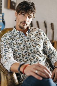 camisa estampada slim fit