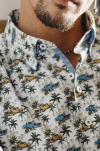 camisa estampada hombre coches cuba
