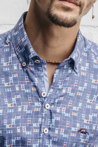 camisa estampada hombre rombos colores