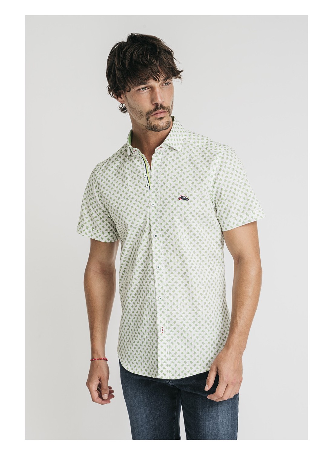 camisa-de-hombre-manga-corta-con-estampado-de-tortugas-marinas-color-verde