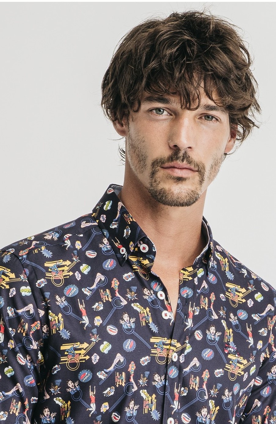 camisa estampada de comic