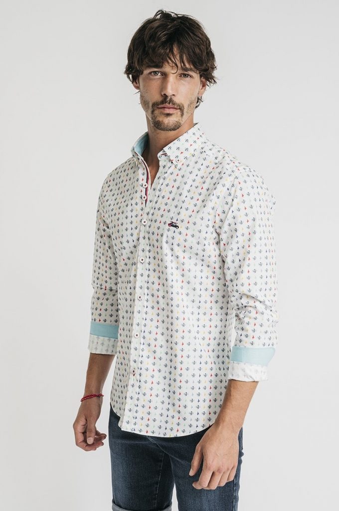 camisa hombre estampado calaveras