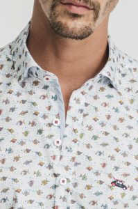 camisa estampada peces