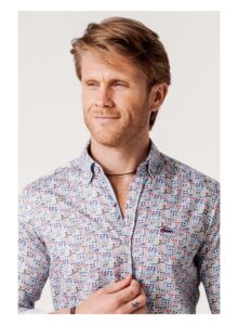 Camisa estampada regular fit gafas multicolor
