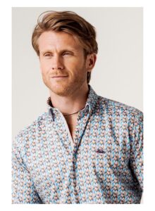 Camisa hombre regular fit estampado abstracto multicolor