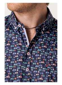 Camisa manga corta regular fit scooters y cascos azul marino