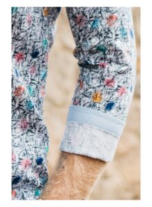 Camisa regular fit estampado abstracto multicolor