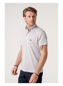 Polo jacquard textura manga corta color blanco roto
